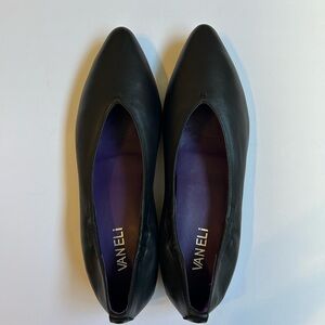 Vaneli Judita Black Leather Pointed Toe Flats size 7.5N